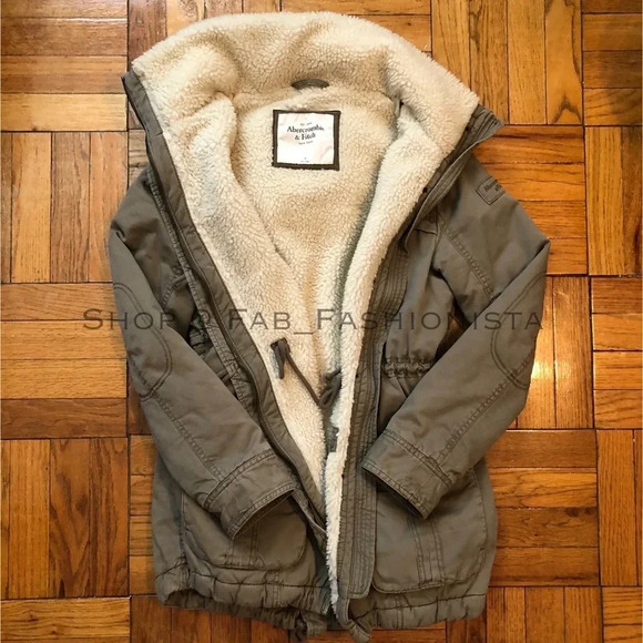 Abercrombie & Fitch Sherpa fleece Parka - Picture 1 of 9